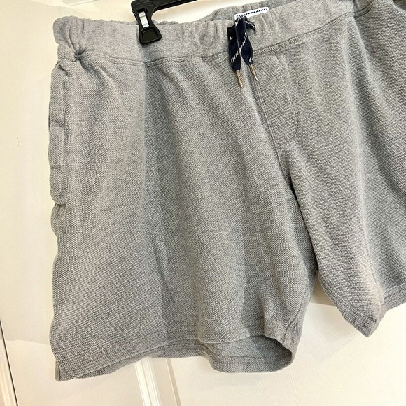 Southern Tide Mens Lounge Shorts Size XL Backrush Marshmallow Lt Grey DrawString - Picture 2 of 10